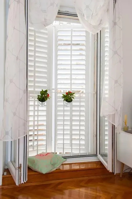 Apartment Dumaneo Art - Two Bedroom Apartment Split